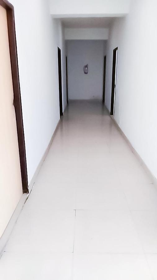 Roomshala 110 Hotel Mulaqaat - Shiv Nadar University Dadri 외부 사진