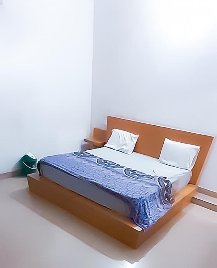 Roomshala 110 Hotel Mulaqaat - Shiv Nadar University Dadri 외부 사진